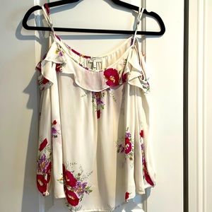 Joie cold shoulder top size xs
